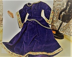 guinevere gown back